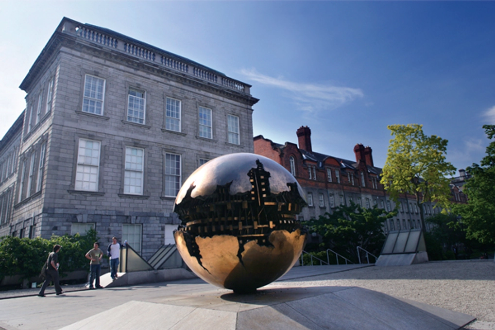 TCD pomodoro statue